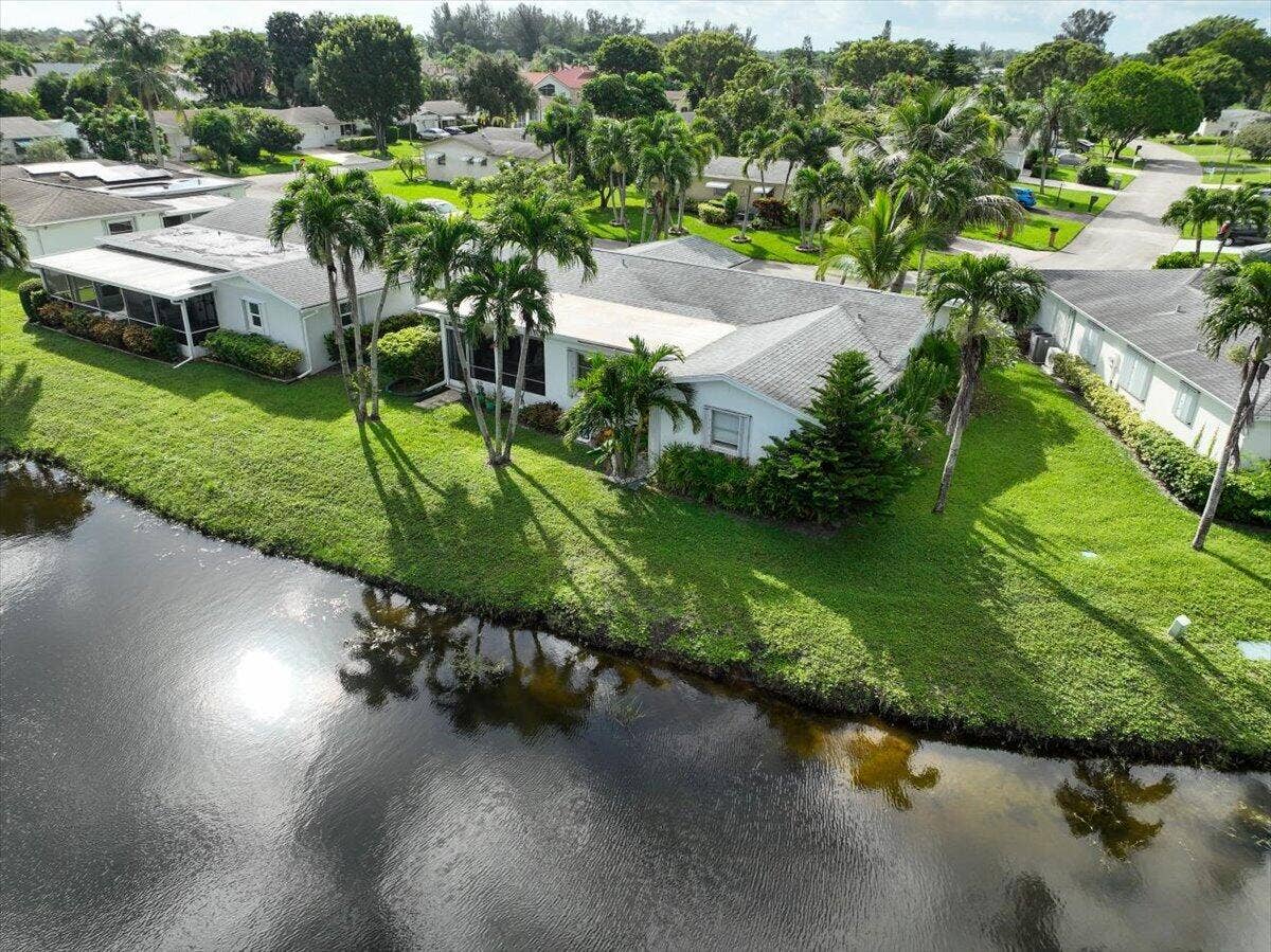 14315 AMAPOLA Drive, Delray Beach, FL 33484 45-14315 Amapola Drive-53