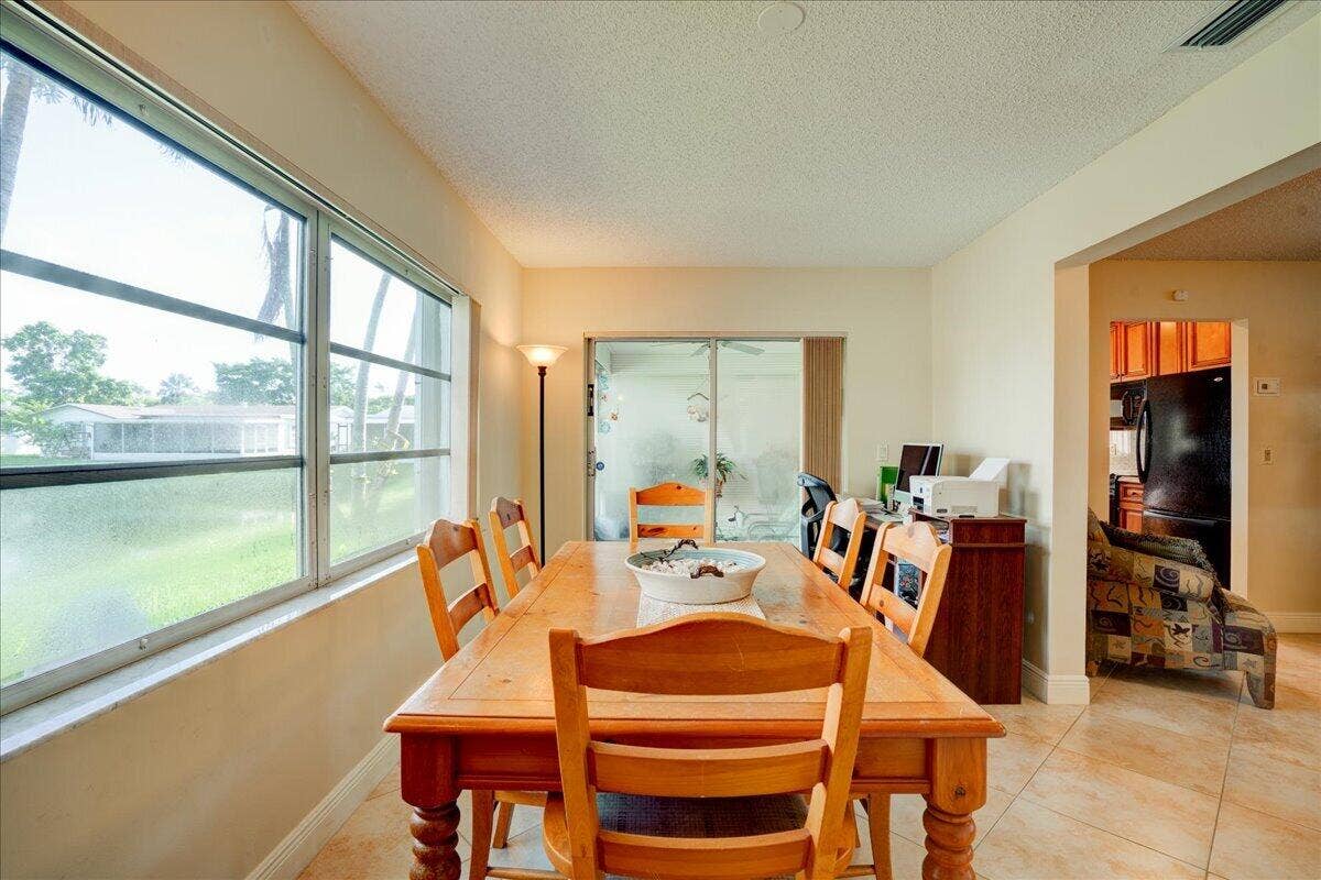 14-14315 Amapola Drive-10