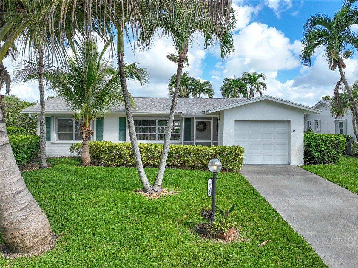 14315 AMAPOLA Drive, Delray Beach, FL 33484 41-14315 Amapola Drive-43