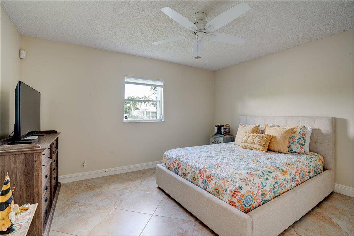 14315 AMAPOLA Drive, Delray Beach, FL 33484 27-14315 Amapola Drive-31