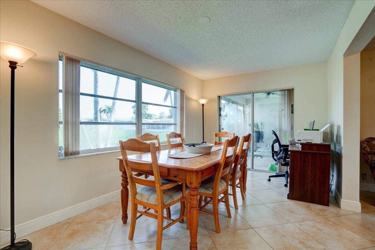 13-14315 Amapola Drive-9