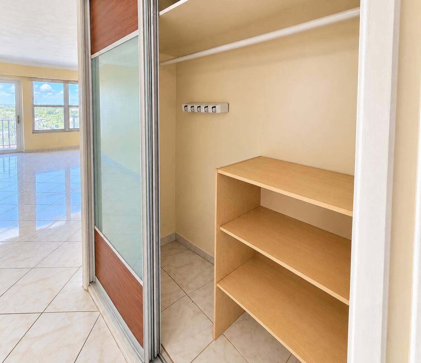 Entryway closet