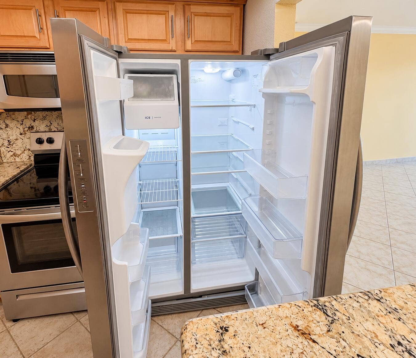 Refrigerator