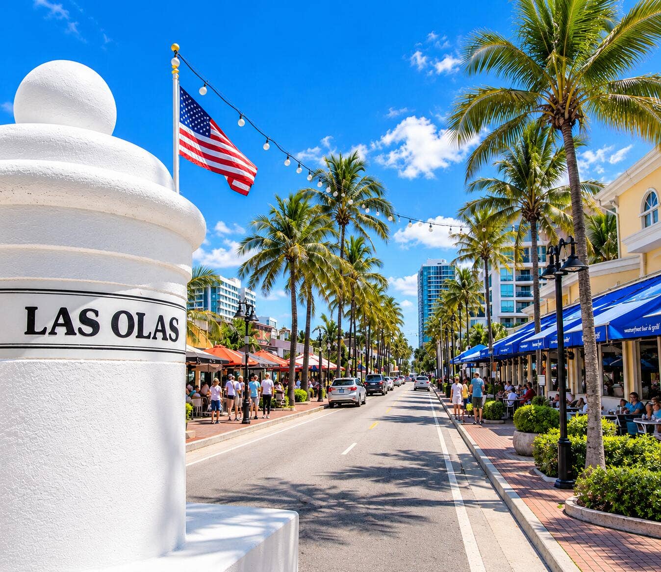 Sunny Las Olas Boulevard Scene
