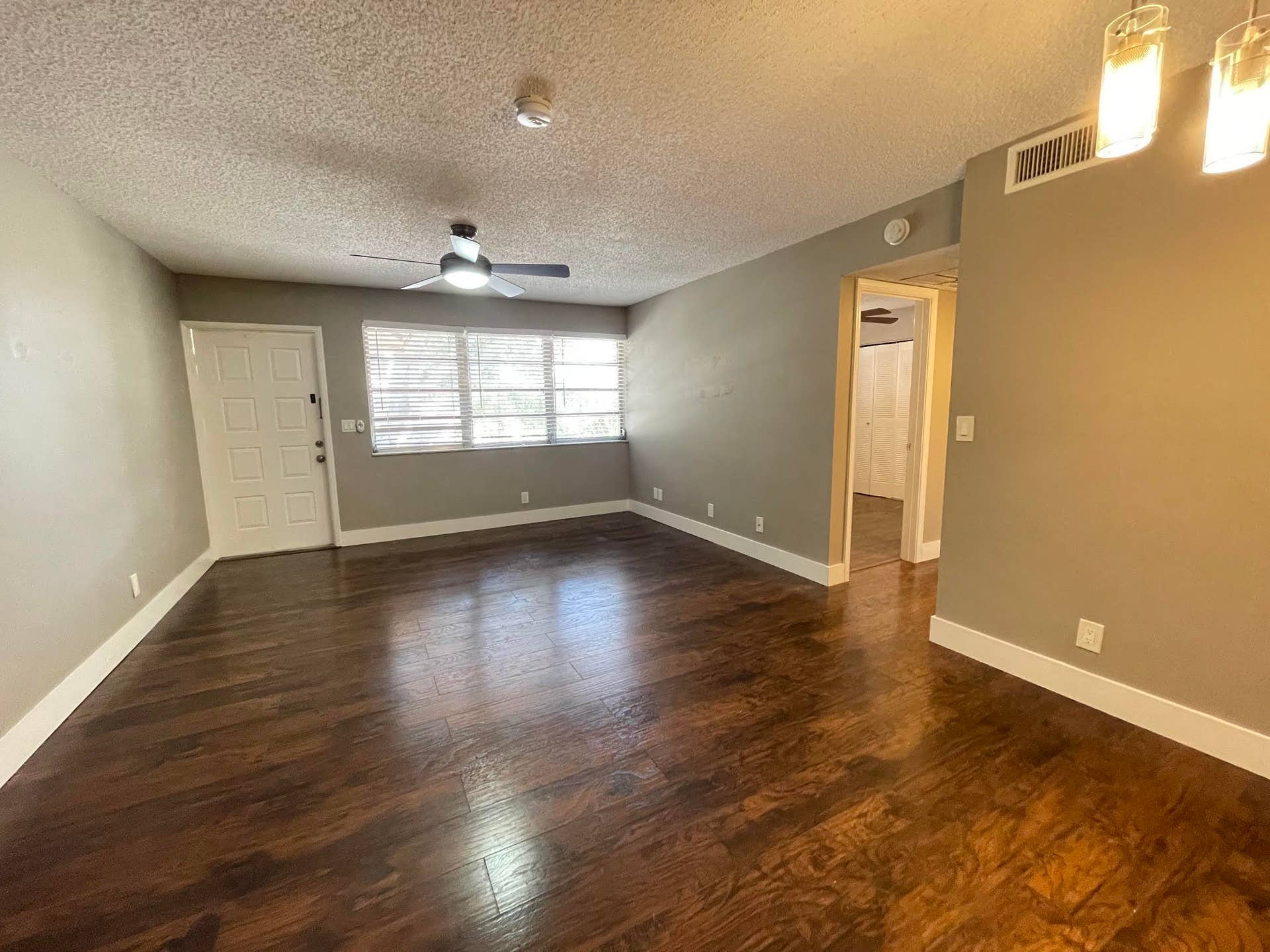 10092 TWIN LAKES Drive, #38-H, Coral Springs, FL 33071 Twin Lakes 2