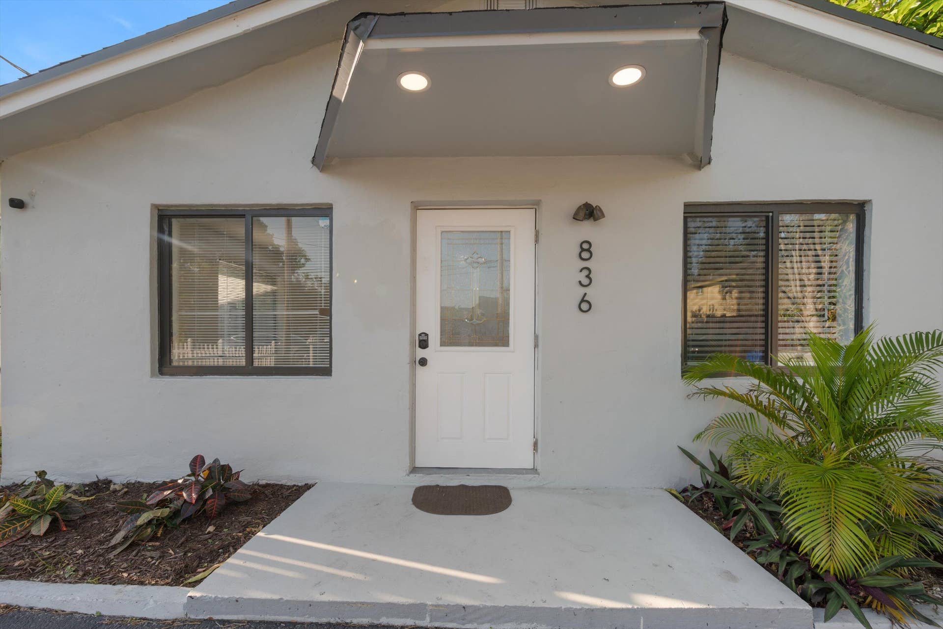 836 SW 13TH Court, Pompano Beach, FL 33060 Front Entrance