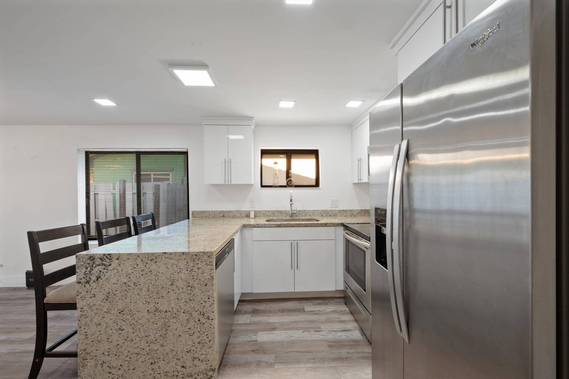 836 SW 13TH Court, Pompano Beach, FL 33060 Kitchen