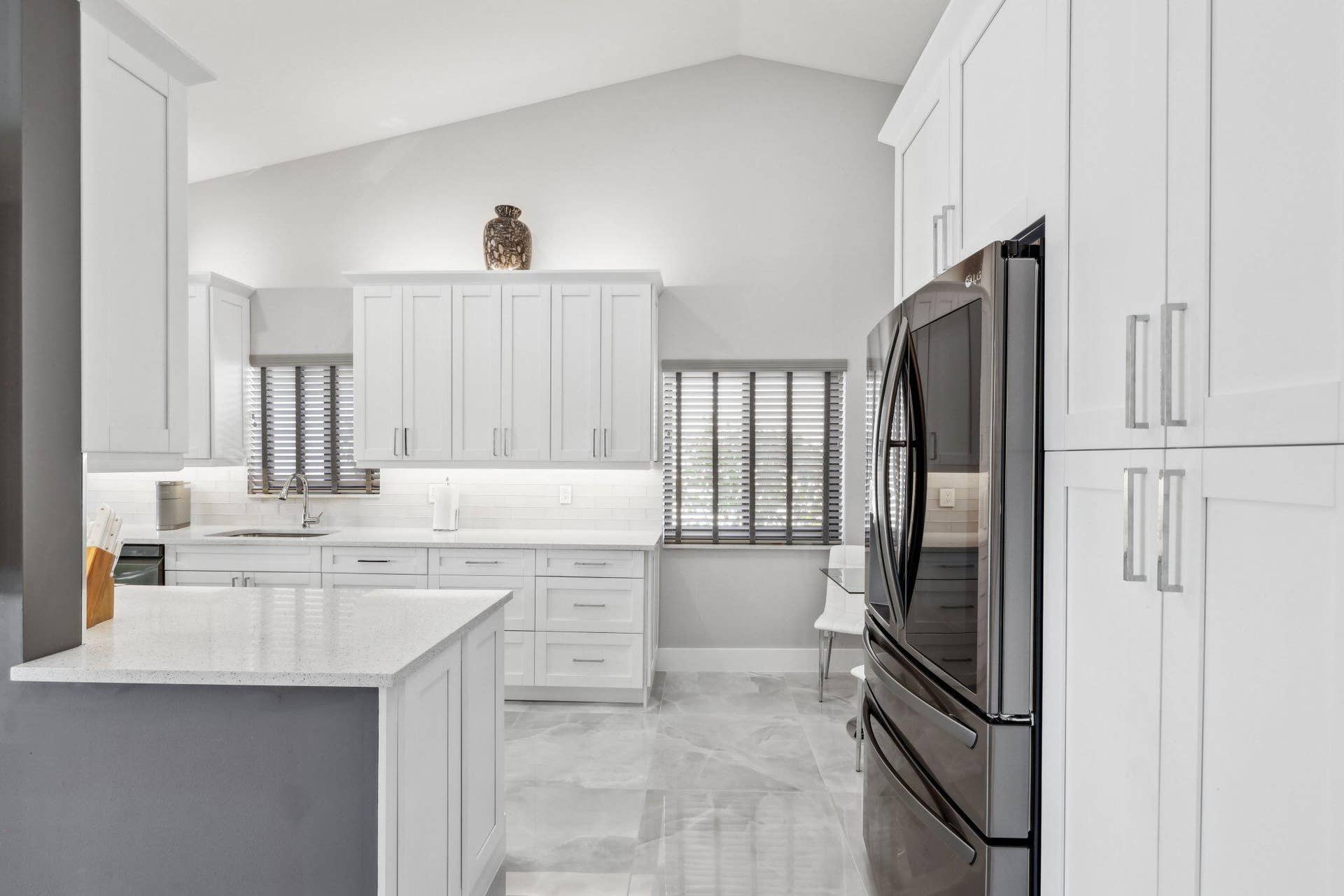 4847 Boxwood Circle - 14.jpg-SMALL