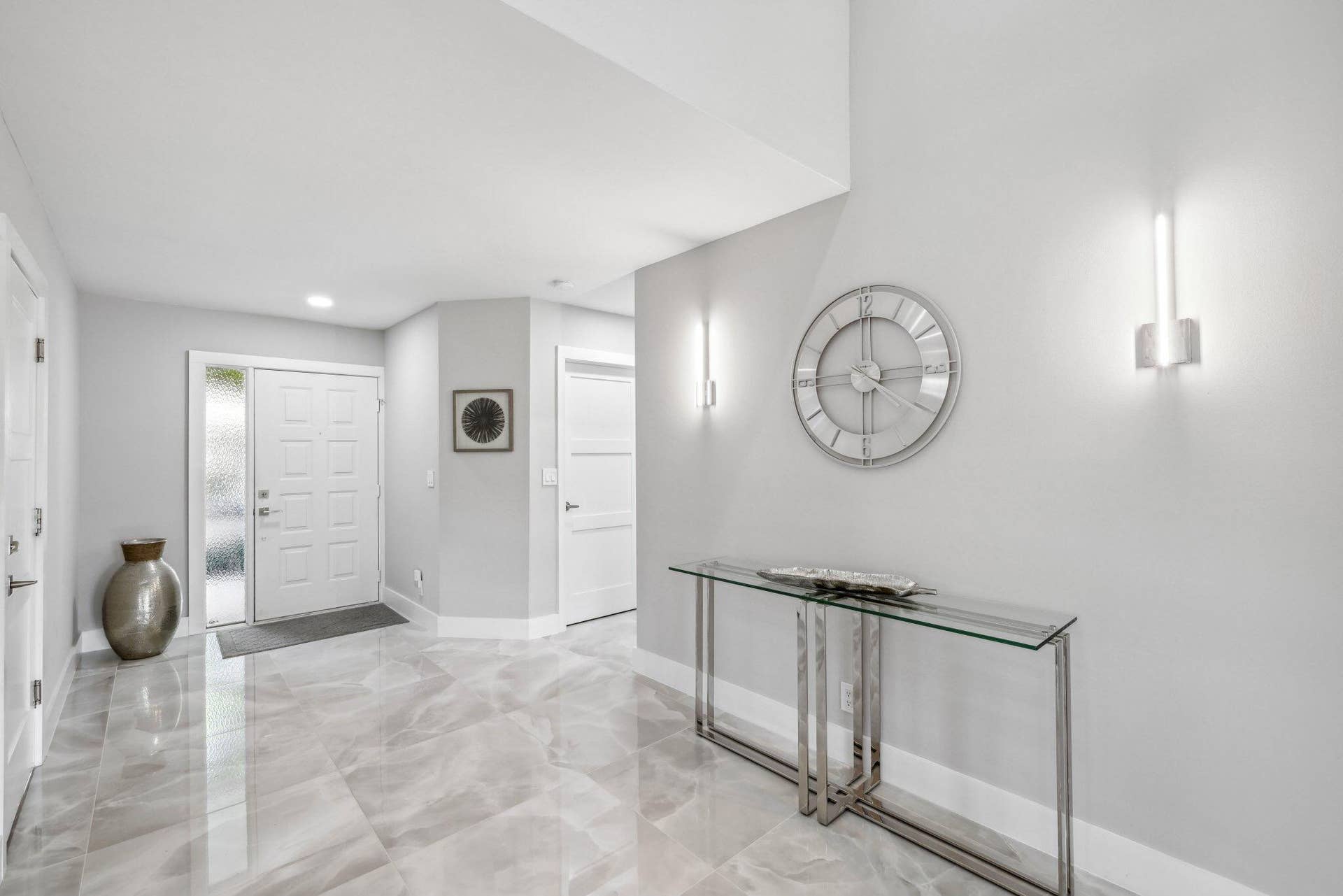 4847 Boxwood Circle - 5.jpg-SMALL