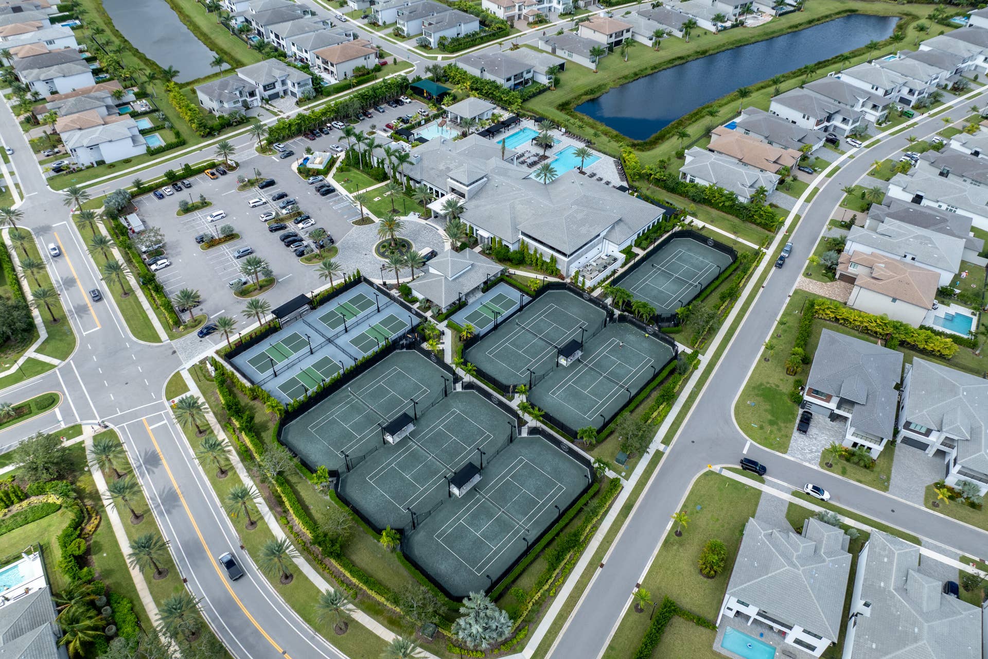20027 Hirono Lane, Boca Raton, FL 33434 Amenities