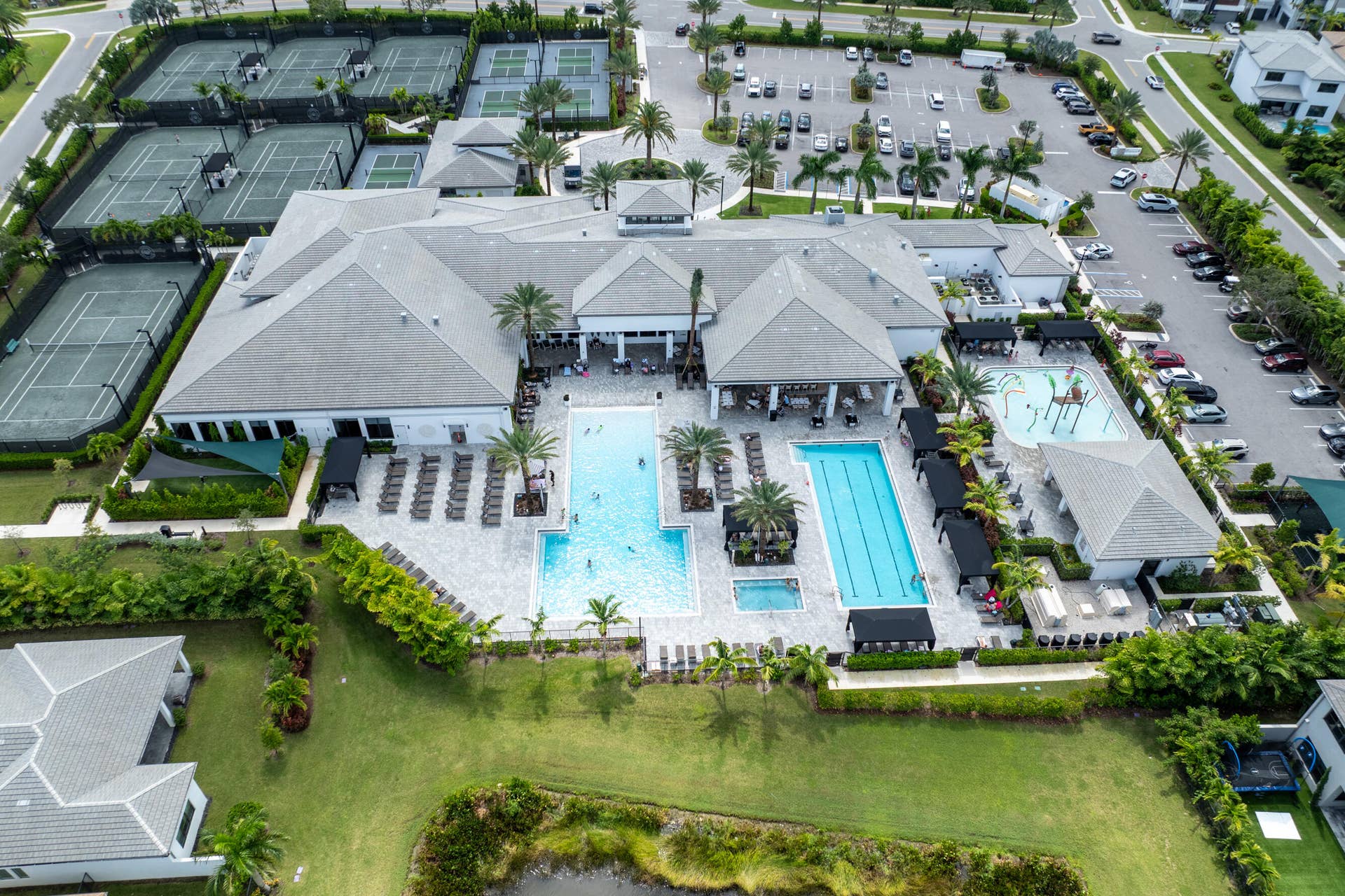 20027 Hirono Lane, Boca Raton, FL 33434 Amenities