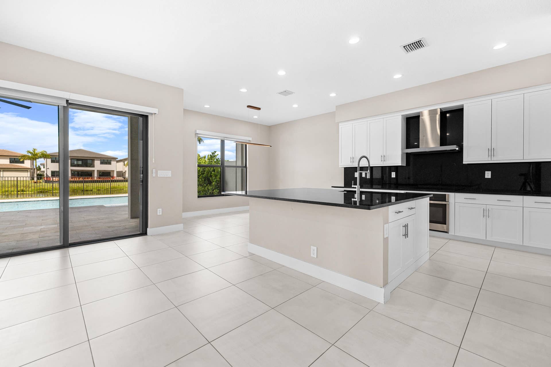 20027 Hirono Lane, Boca Raton, FL 33434 Kitchen