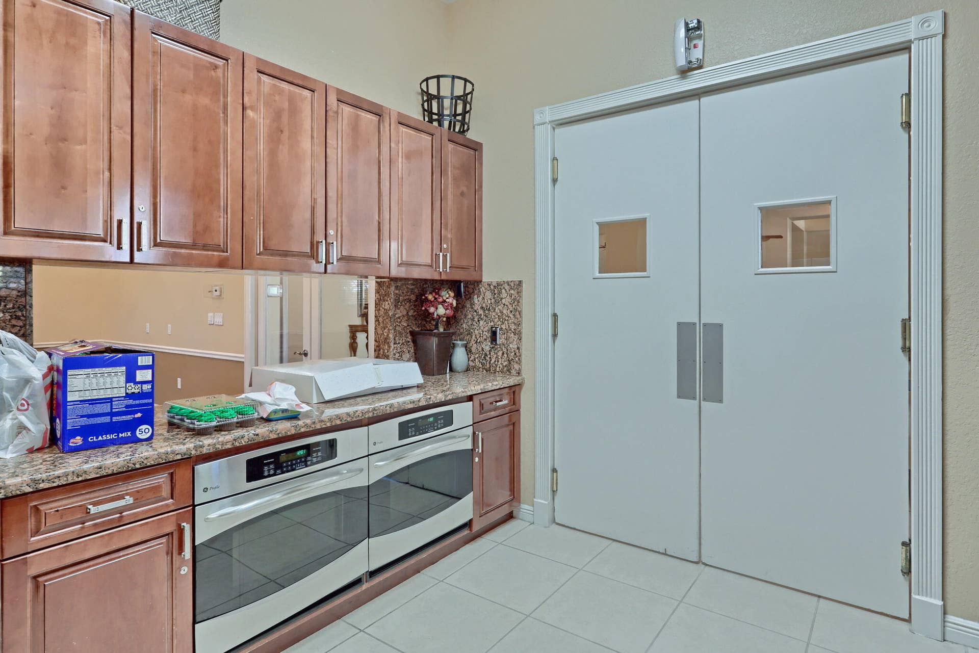 6611 Jessica Court, Lake Worth, FL 33467 97-web-or-mls-105_320a1088-hdr(7)_cc bri