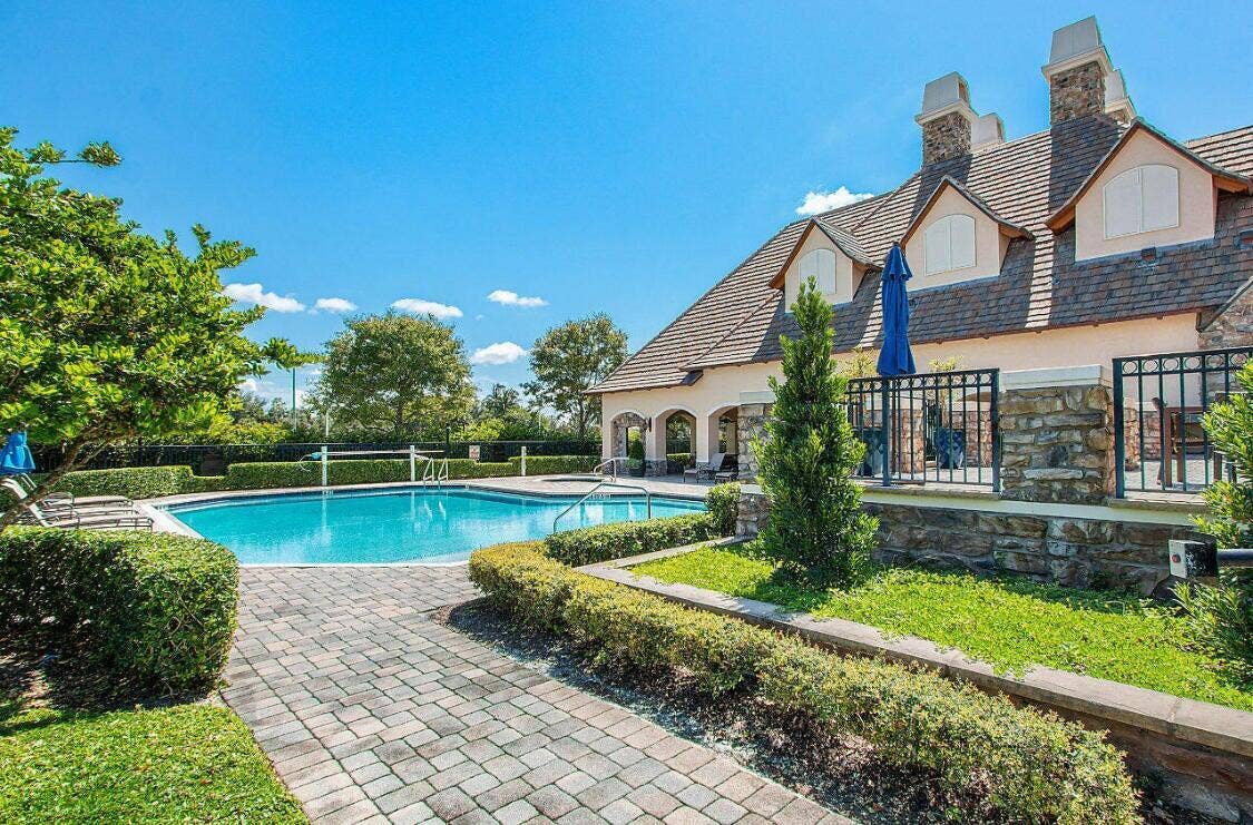 Equus Clubhouse