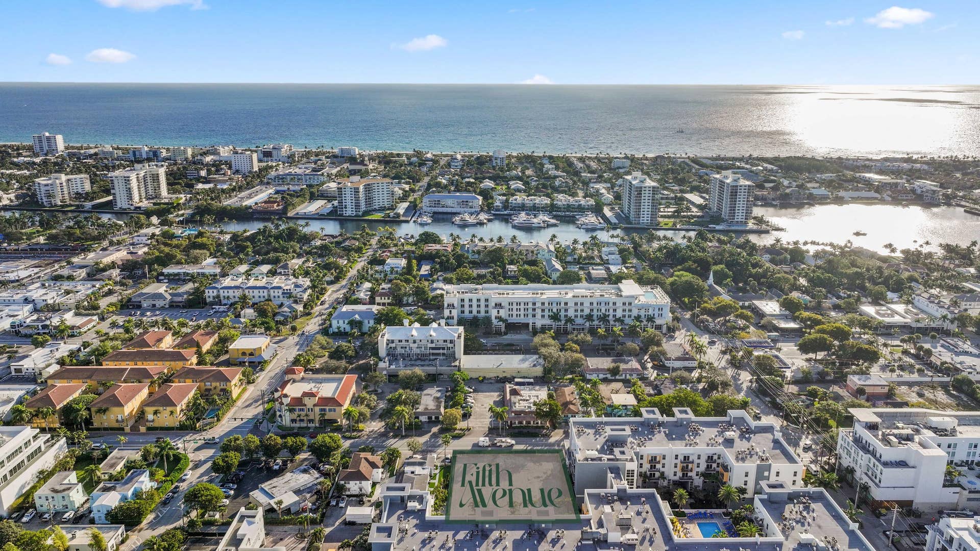 140 SE 5th Avenue, #5, Delray Beach, FL 33483 Perfectly situated just 1.5 Blocks for famed Atlantic Avenue
