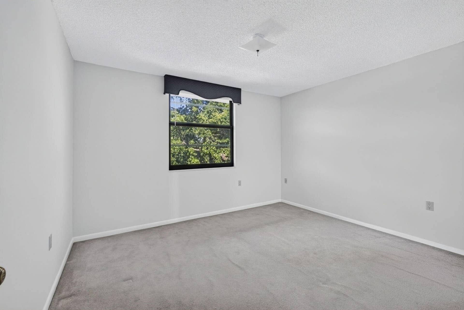 3710 WHITEHALL Drive, #401, West Palm Beach, FL 33401 Front Bedroom #2