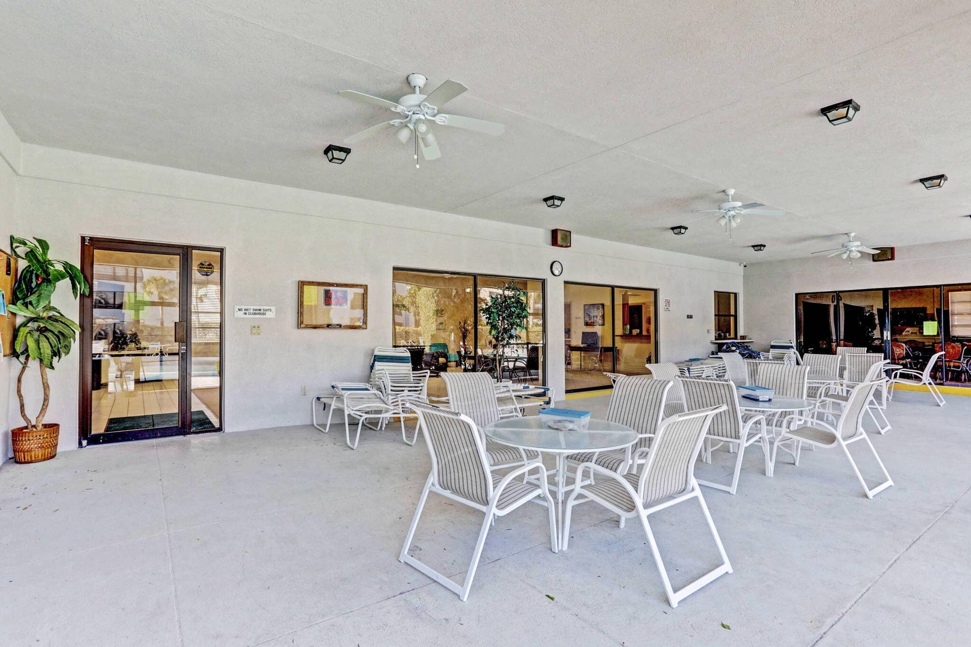 3710 WHITEHALL Drive, #401, West Palm Beach, FL 33401 43-web-or-mls-IMG_0391_2_3_4_5