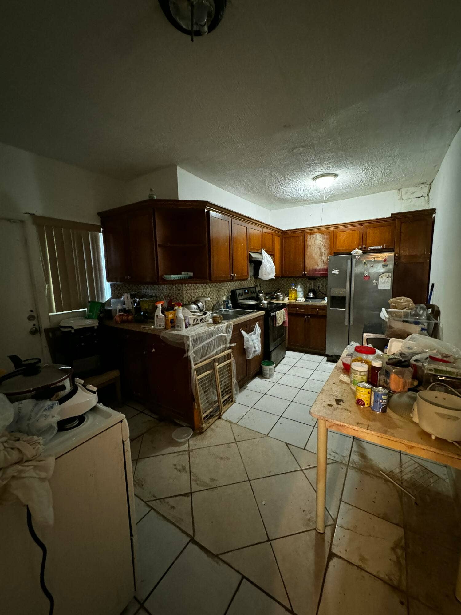 1929 SW 17TH Street, Miami, FL 33145 Main Kitchen