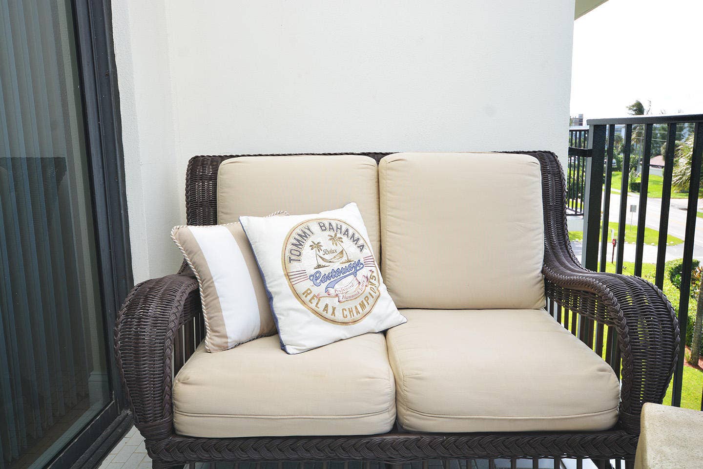 3460 S Ocean Blvd 310 - Balcony Loveseat