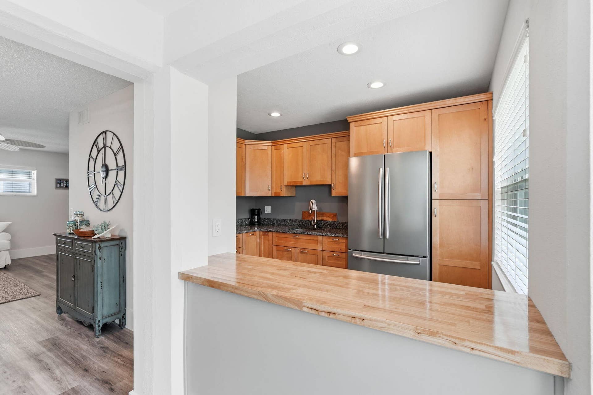 20 COLONIAL CLUB Drive, #202, Boynton Beach, FL 33435 25-web-or-mls-20_Colonial_Club_Dr_Unit_2