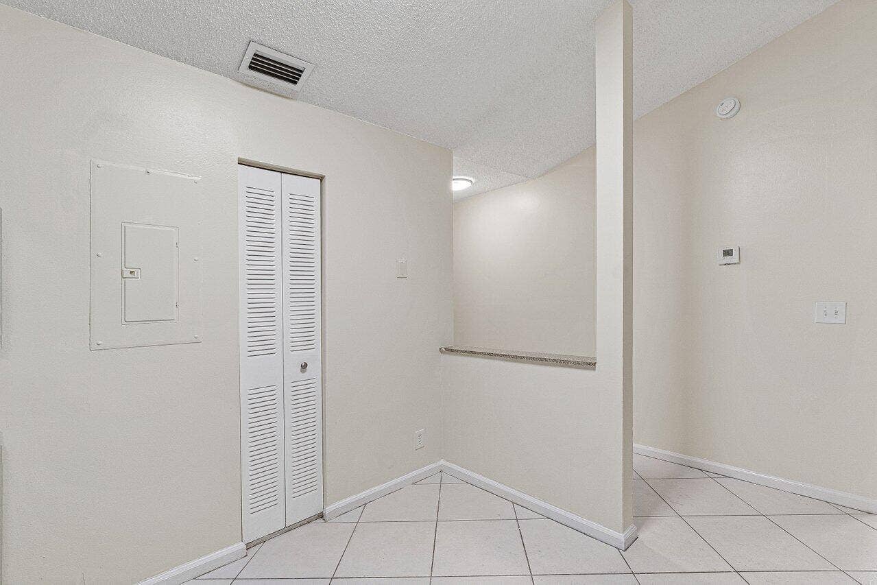 016-462HardwoodPlace-BocaRaton-FL-33431-