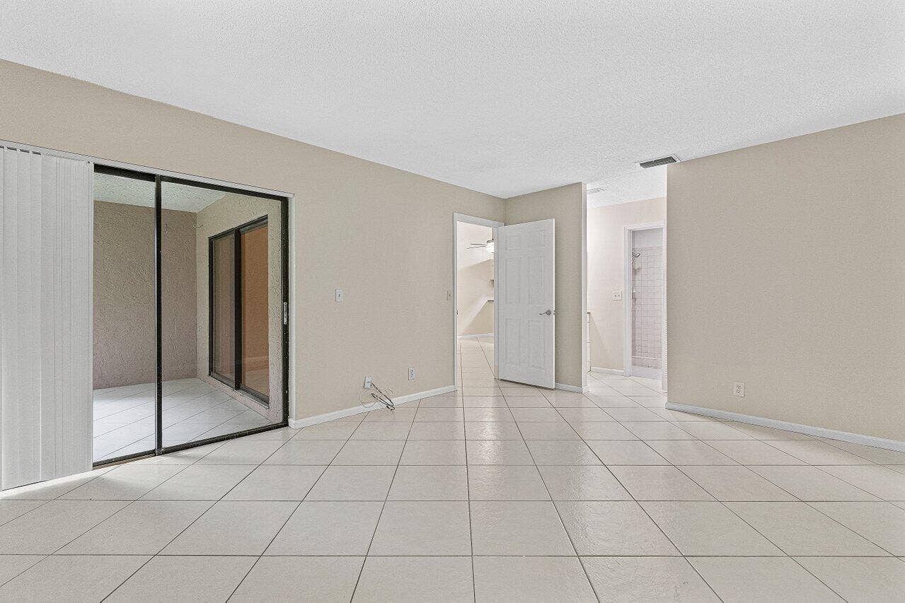026-462HardwoodPlace-BocaRaton-FL-33431-