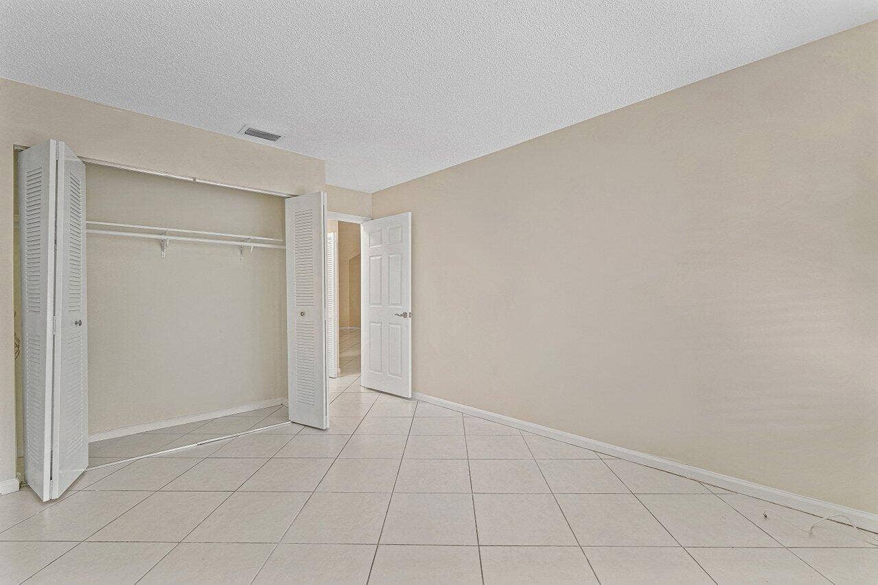 022-462HardwoodPlace-BocaRaton-FL-33431-