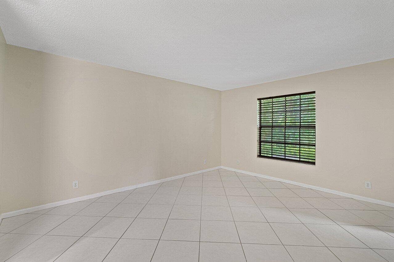 025-462HardwoodPlace-BocaRaton-FL-33431-