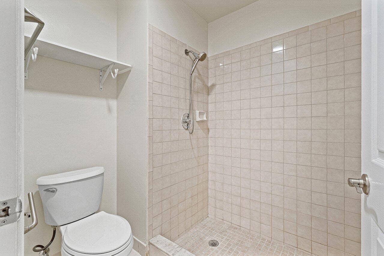 030-462HardwoodPlace-BocaRaton-FL-33431-