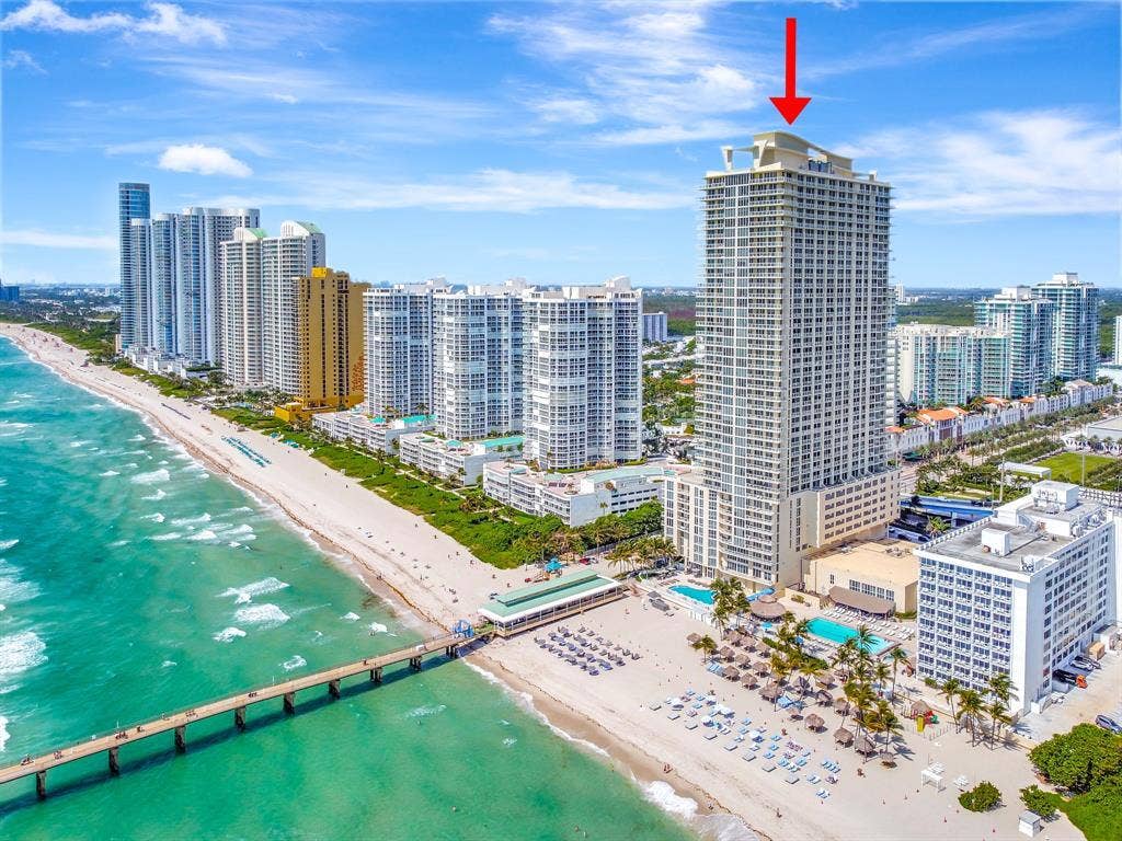 16699 COLLINS Avenue, #3407, Sunny Isles Beach, Sunny Isles Beach, FL 33160 GetMedia - 2025-04-28T143813.618