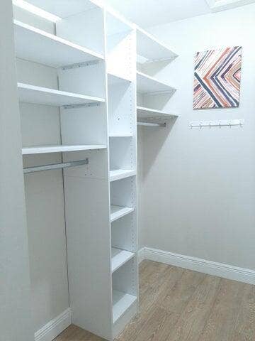closet main