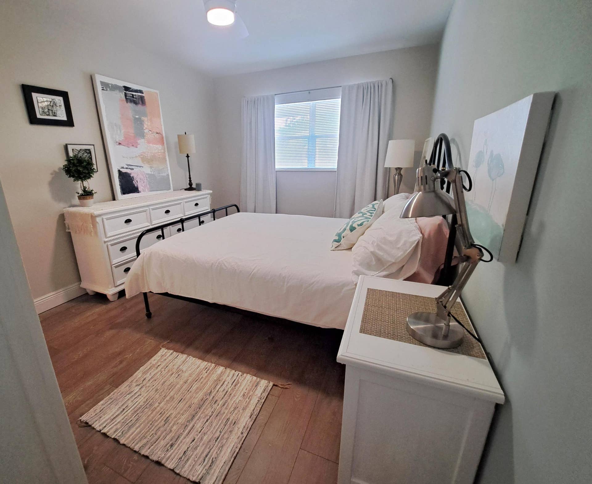 guest bedroom