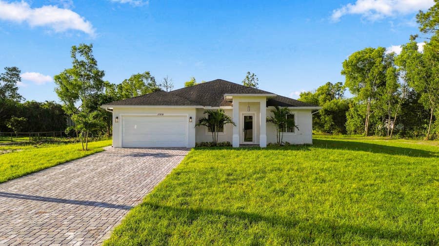 Property photo for 17878 91st Place N, Loxahatchee, FL