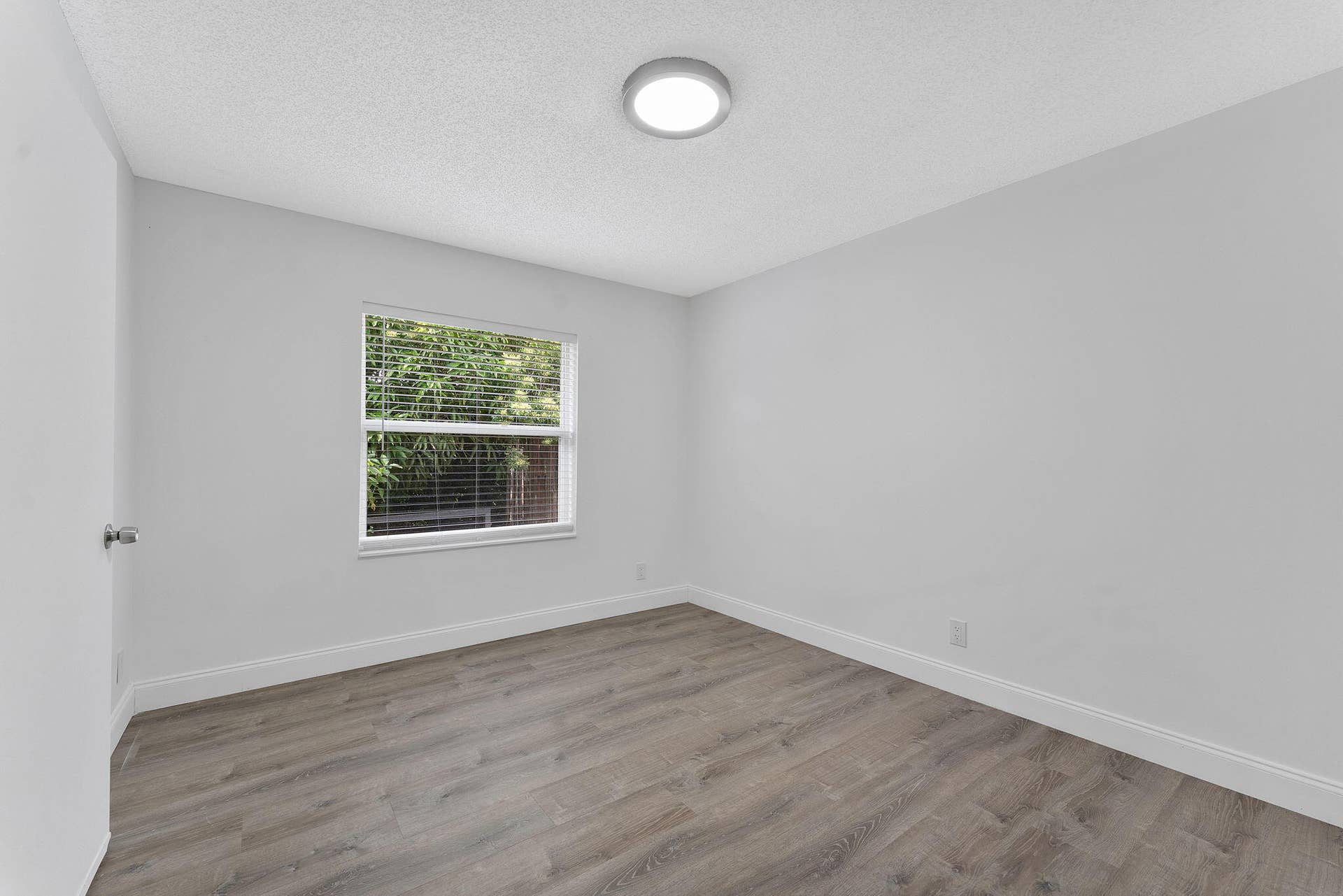 25-web-or-mls-DSC01175