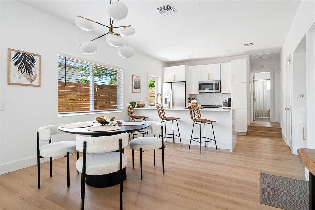 3300 WESTVIEW Avenue, West Palm Beach, FL 33407 Dinning Room