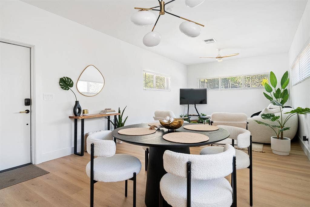 3300 WESTVIEW Avenue, West Palm Beach, FL 33407 Dinning Room