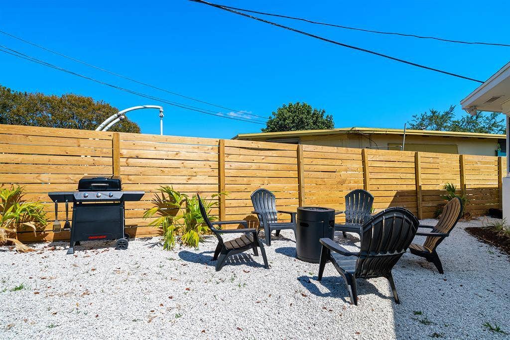 3300 WESTVIEW Avenue, West Palm Beach, FL 33407 BBQ Area