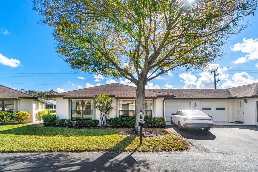 Property photo for 4862 Equestrian Road, Boynton Beach, FL