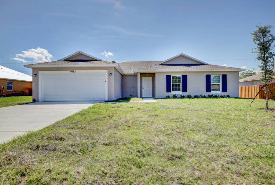 Property photo for 588 SW S Quick Circle, Port St Lucie, FL
