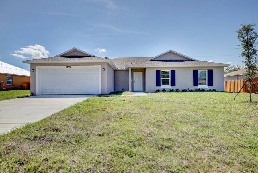 Property photo for 2384 SW Pamona Street, Port St Lucie, FL
