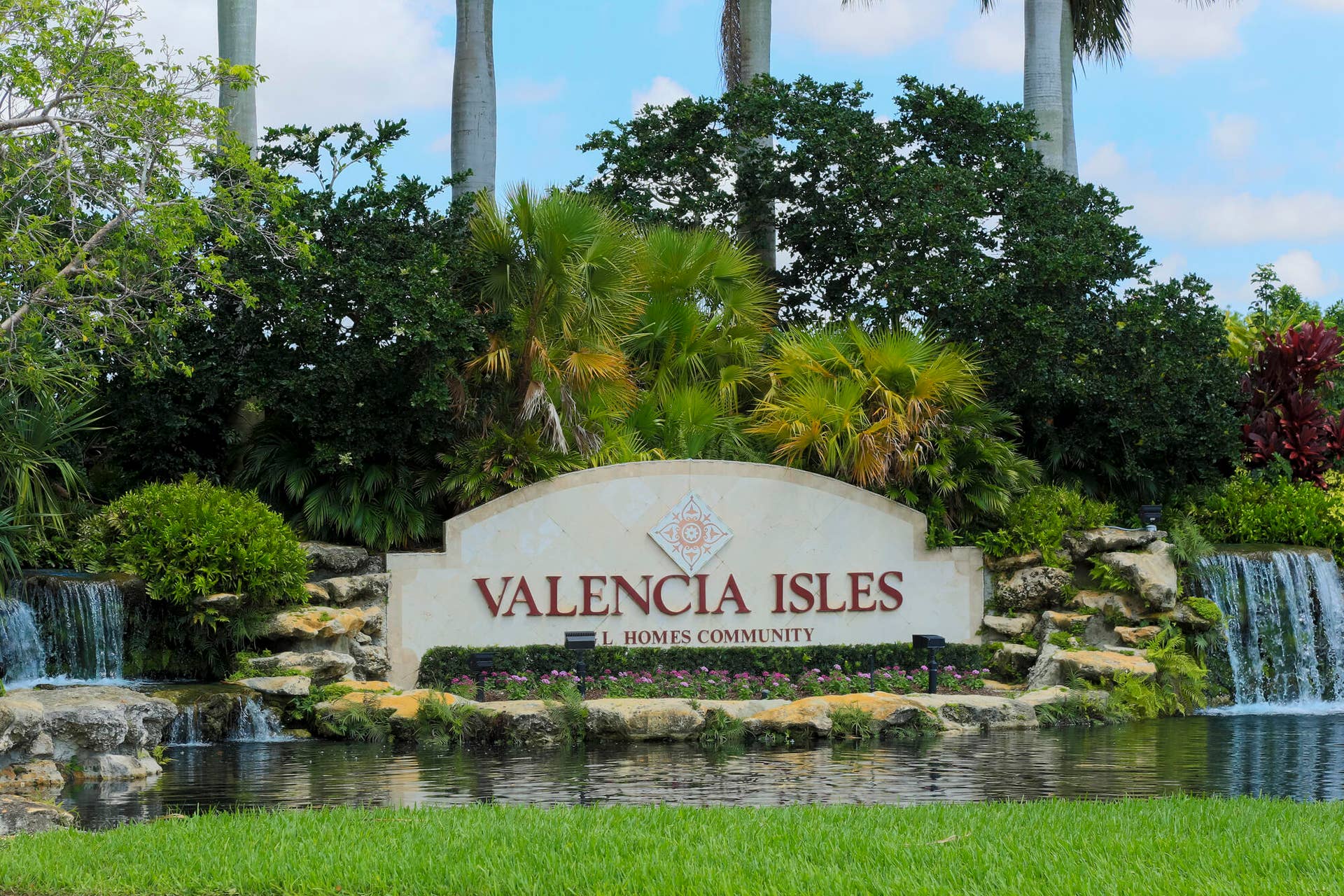 Valencia Isles