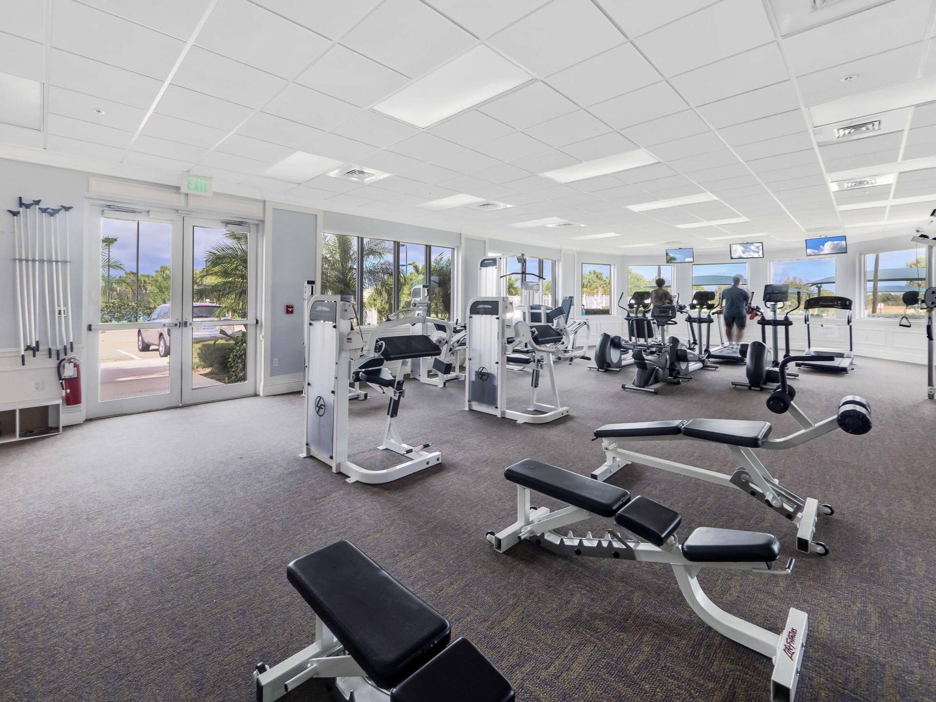 The Lakes Amenities