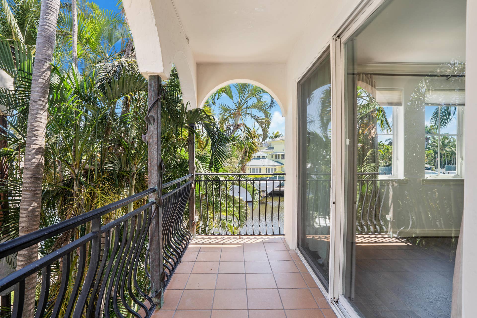 primary waterfront balcony
