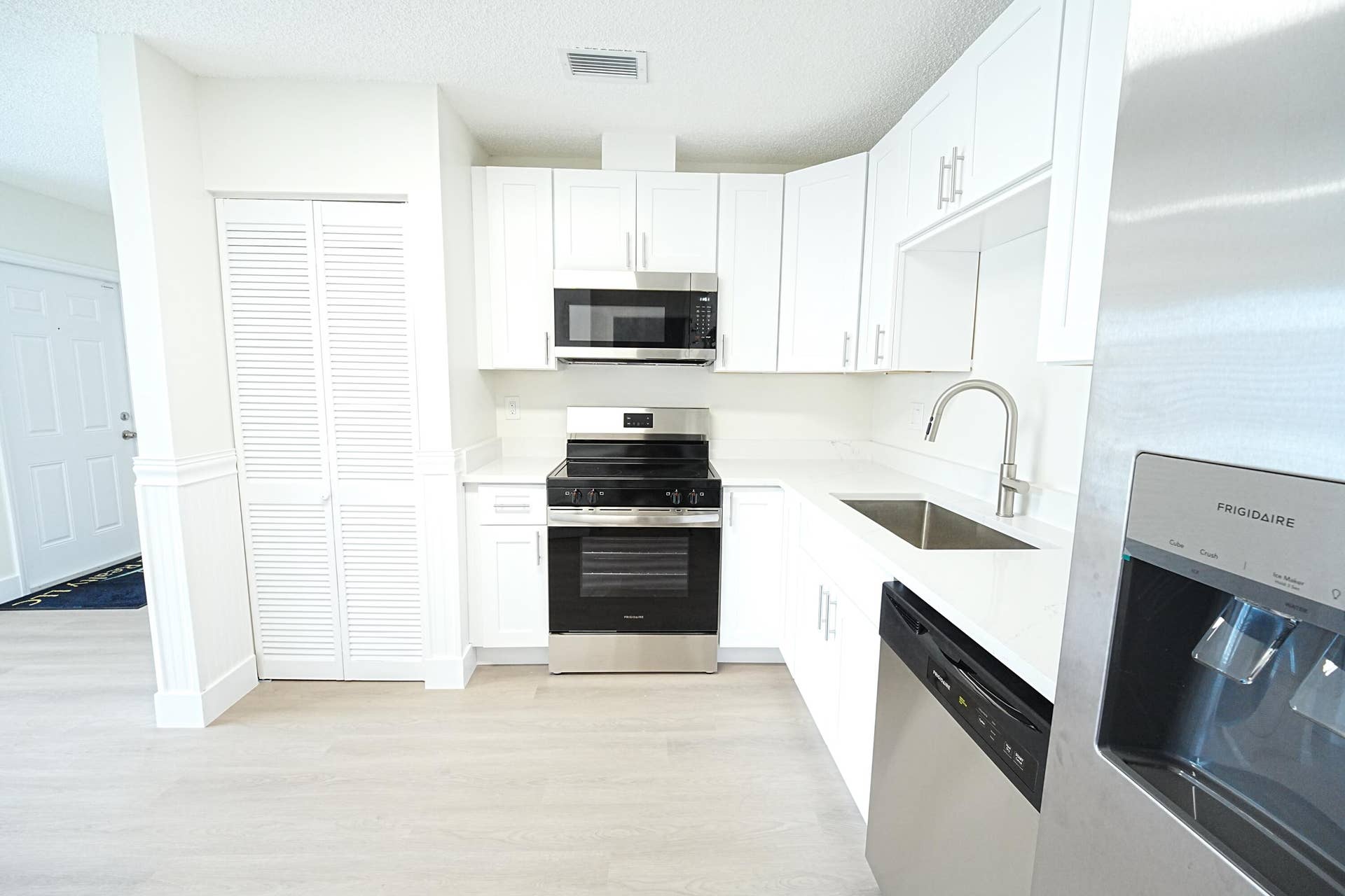 Stainless steel appliance