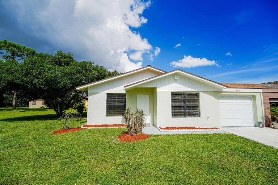 Property photo for 4971 Palm Hill Drive, West Palm Beach, FL