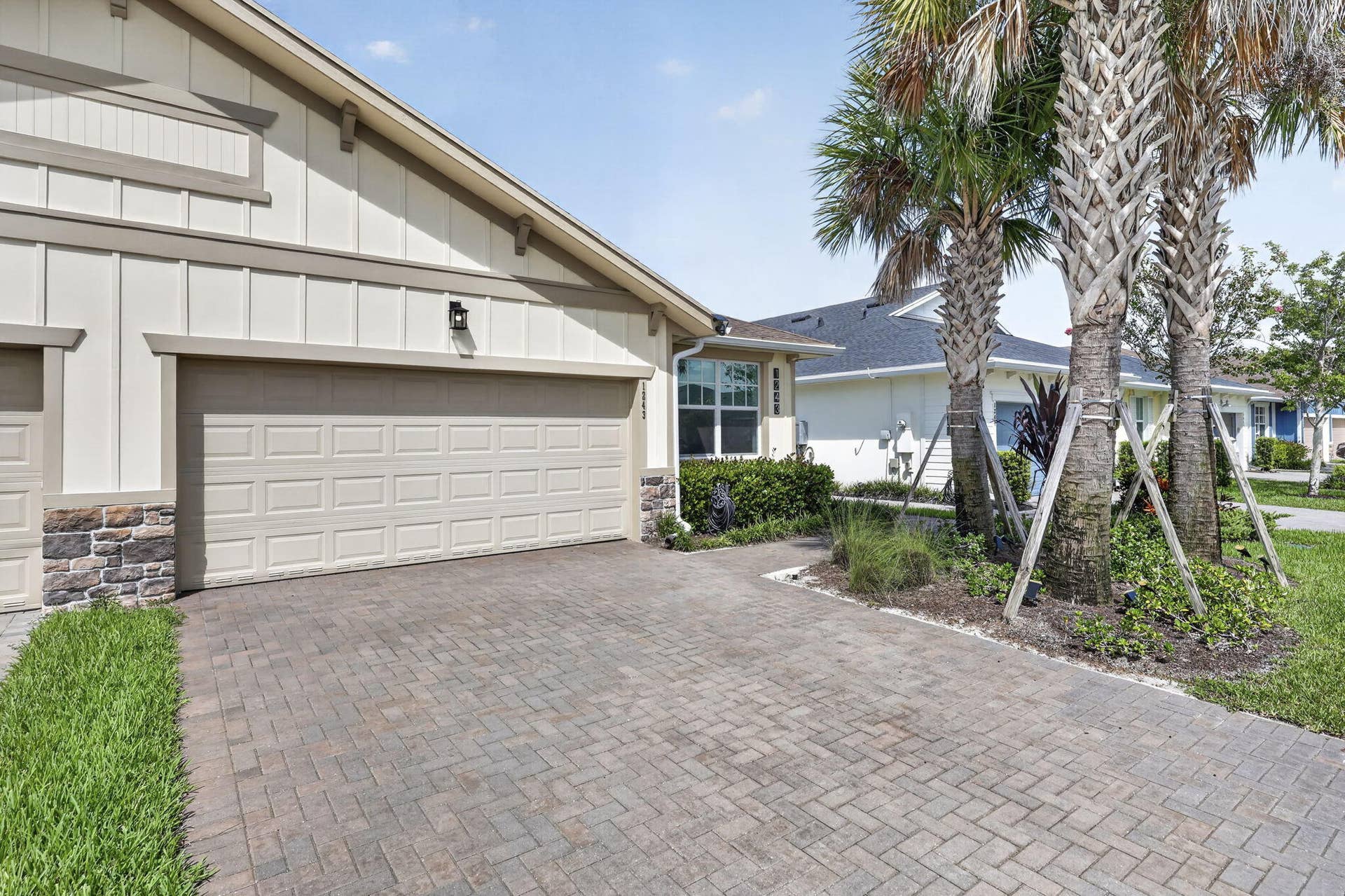 3-web-or-mls-BS1A7496