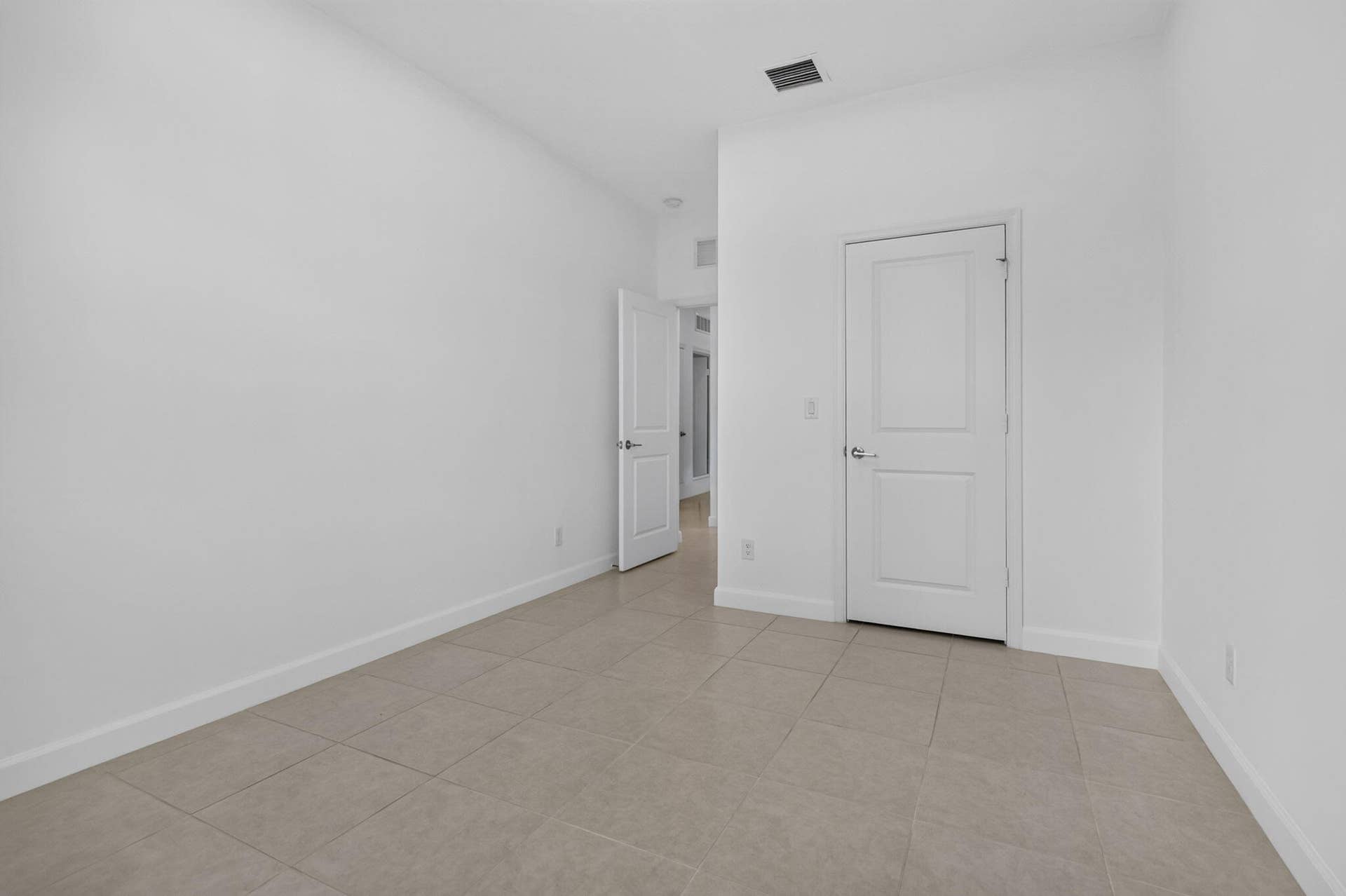 32-web-or-mls-BS1A7589