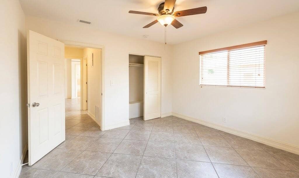 2713 NE 33rd Avenue, #2, Fort Lauderdale, FL 33308 Bedroom