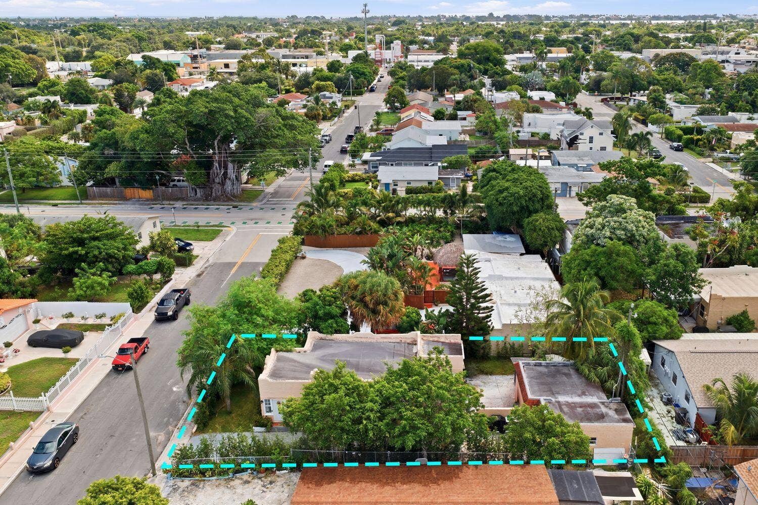 810 MCINTOSH Street, West Palm Beach, FL 33405 1500x1000-4