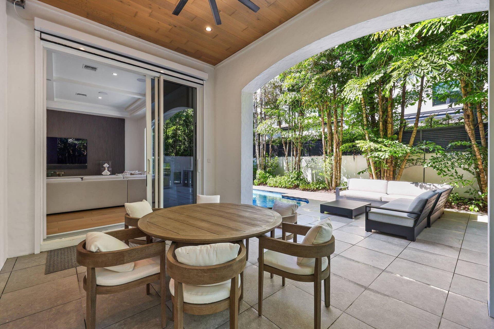 755 W Fern Drive, Boca Raton, FL 33432 Patio